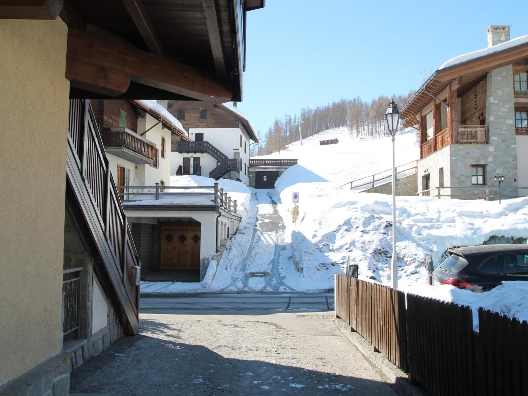 Apartment In Baita Only 200M From The Ski Lifts リヴィーニョ エクステリア 写真