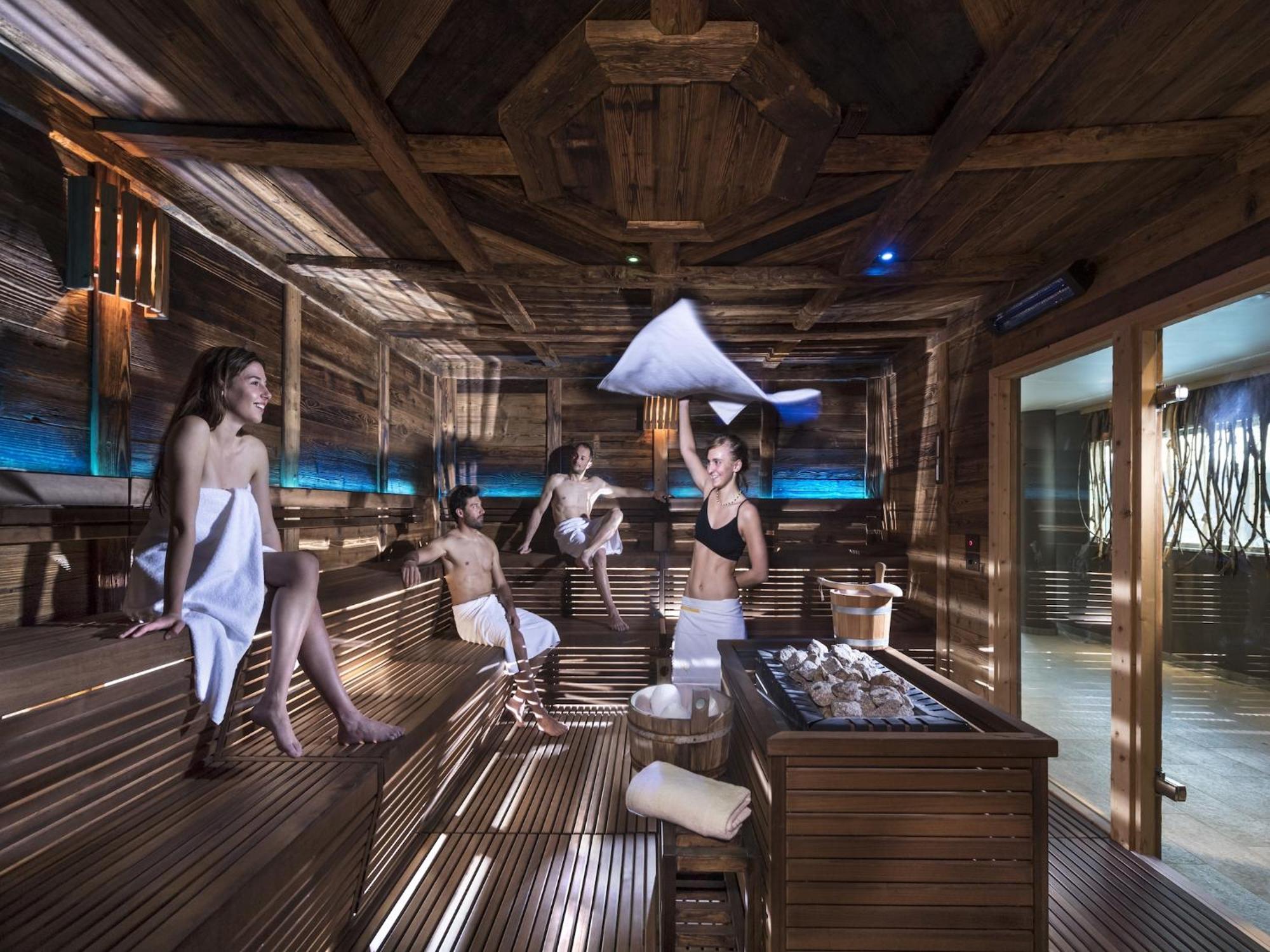 Apartment In Baita Only 200M From The Ski Lifts リヴィーニョ エクステリア 写真
